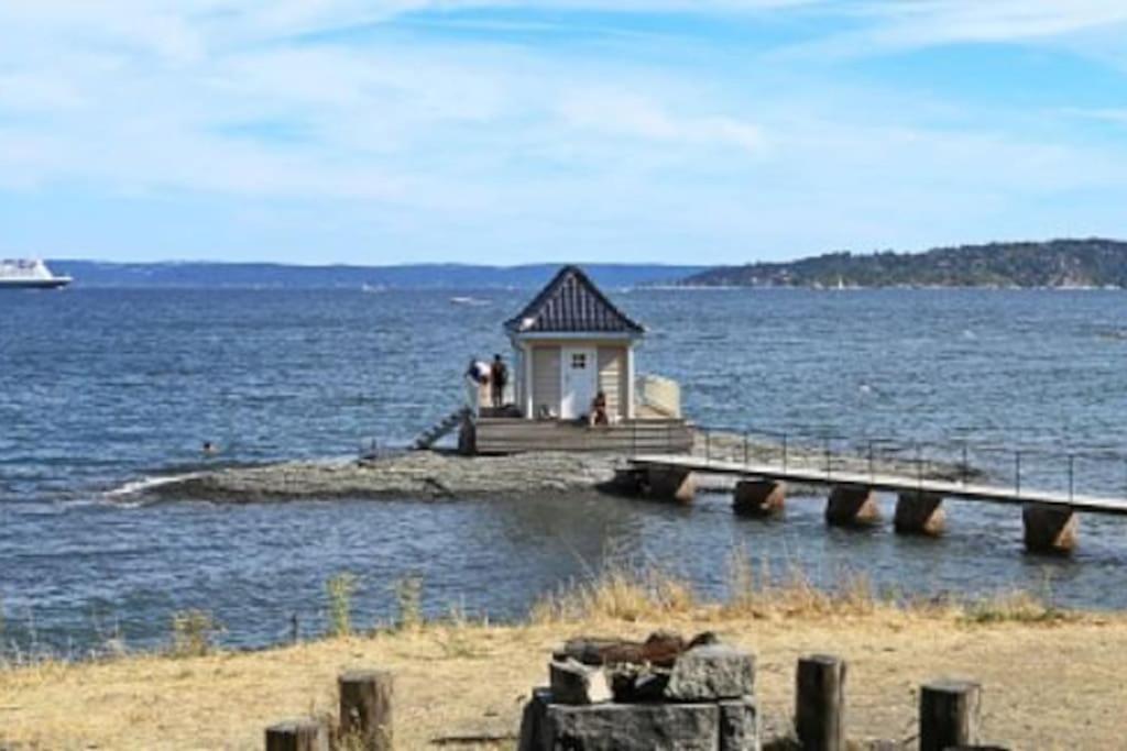 Scandpoint Apartment Fornebu Near Sea Front With Outdoor Walk! Stabekk Extérieur photo
